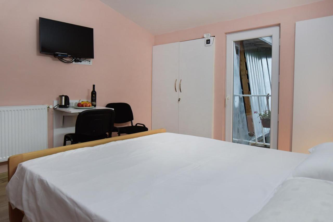 Hb Apartments Laghidze Tbilisi Eksteriør billede